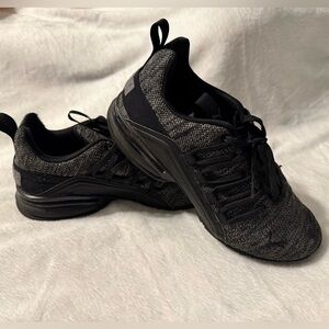 PUMA Men’s 7 1/2 Shoes